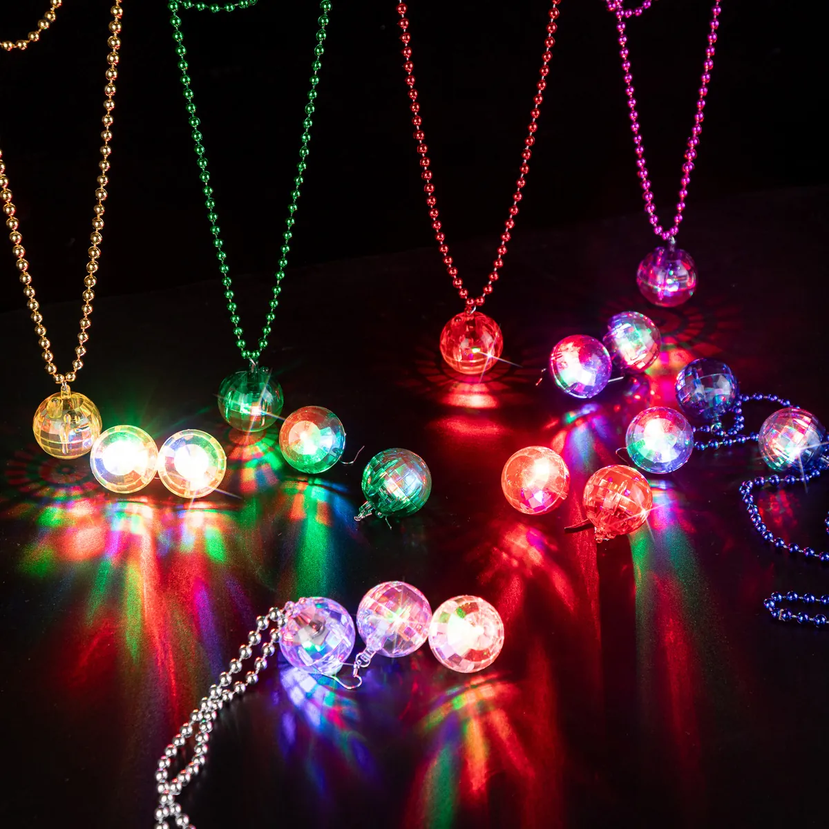 LED Light Up Disco Ball Necklace Plastic Bead Chain Retro Party Accessories Nightclub Jewelry