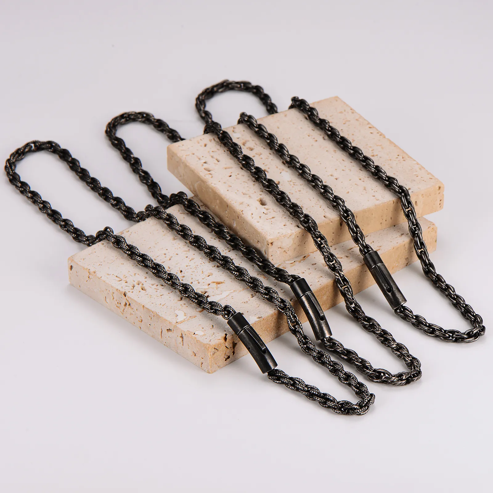 Vintage Distressed Stainless Steel Twist Rope Chain Necklace Braided Link Punk Hip Hop Masculine Jewelry Black Gunmetal