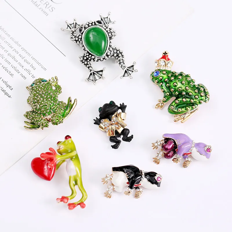 Vintage Frog Brooch Pin Alloy Enamel Rhinestone Crystal Animal Shape Fashion Jewelry Accessories For Women