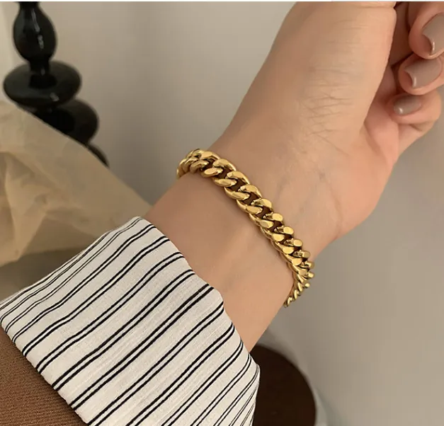 Bracelet Chaîne Gourmette En Acier Titane Plaqué Or Punk Bijoux Minimalistes Pour Femmes Hommes Maillons Plats Épais