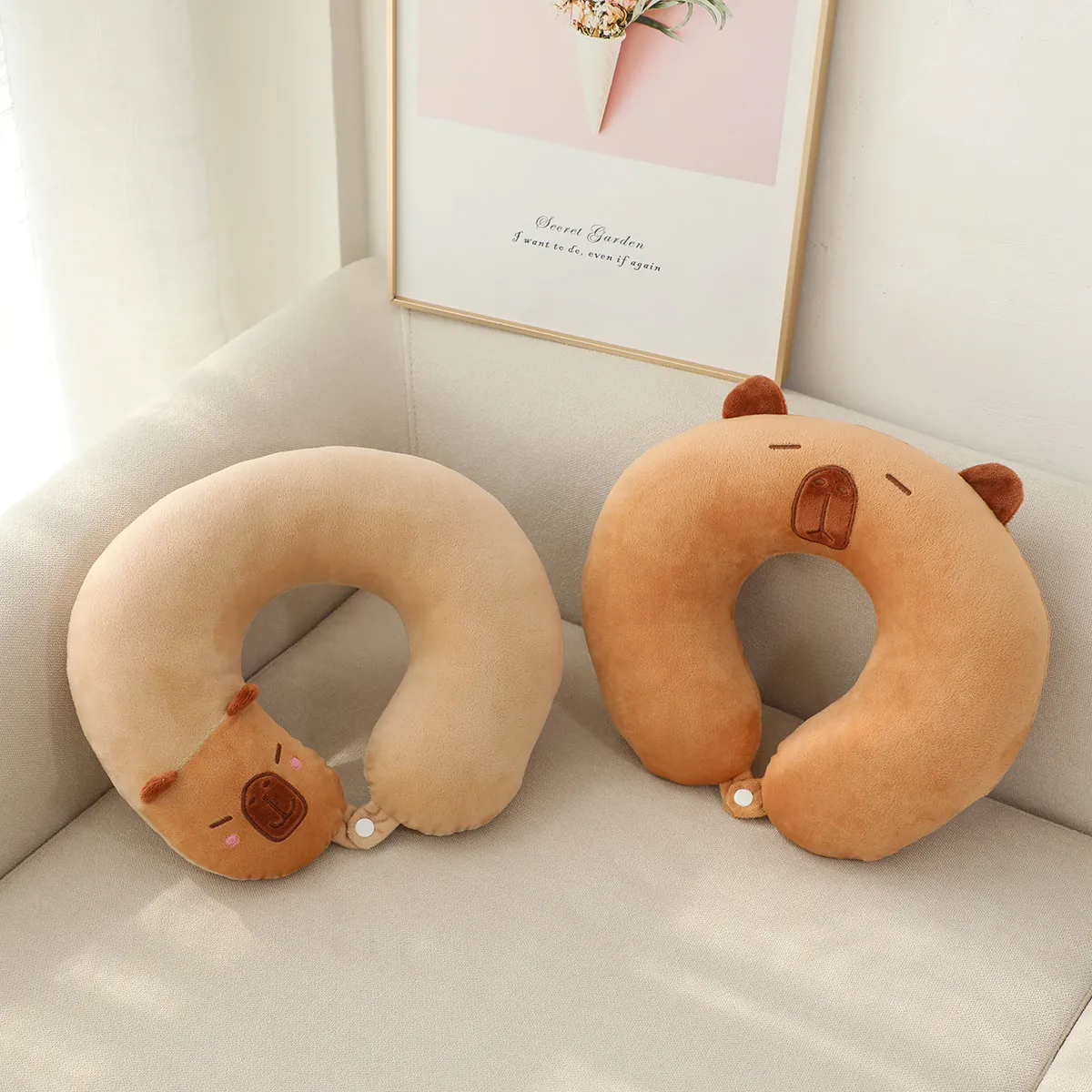 Capybara U-Shaped Neck Pillow Plush Animal Travel Head Support Cushion For Office Nap Airplane Use Soft Brown