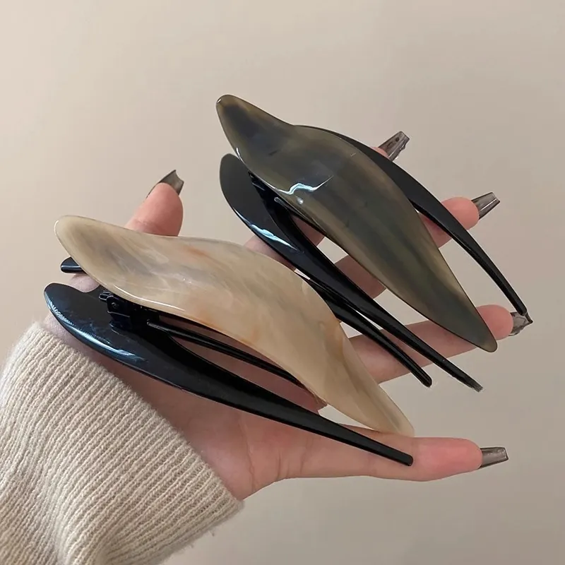 Large Acetate Hair Claw Clip Elegant Marble Resin Non-Slip Shark Hairclip For Women Hair Styling Accessories
