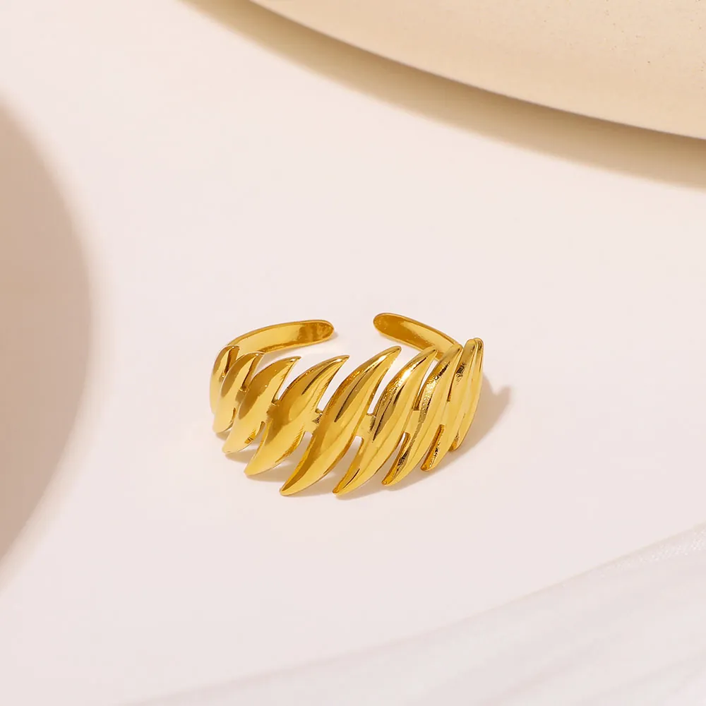 Minimalistischer Blattring Aus Edelstahl 18K Vergoldet Verstellbare Federform Schmuck Für Damen