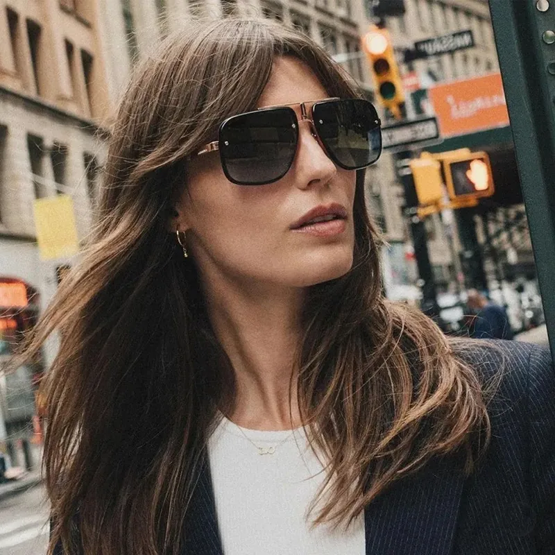 Vintage Oversized Square Sunglasses For Women Men Metal Frame Double Bridge Gradient Lens Fashion Retro UV400 Eyewear