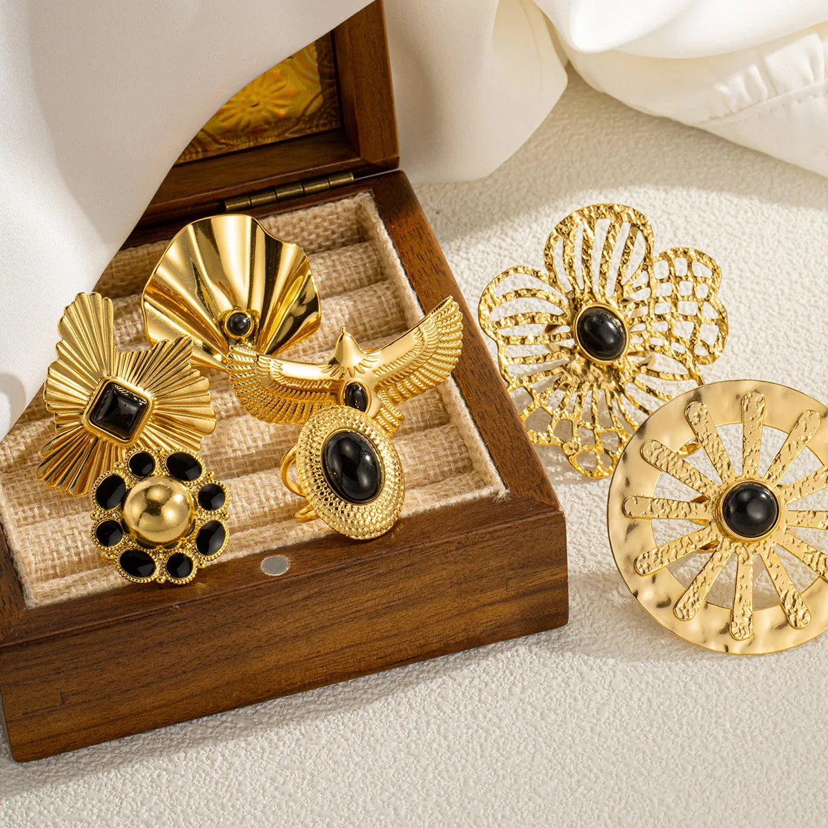Vintage Bohemian Hollow Flower Sun Eagle Open Adjustable Rings Gold Color Black Stone Stainless Steel Alloy Retro Jewelry