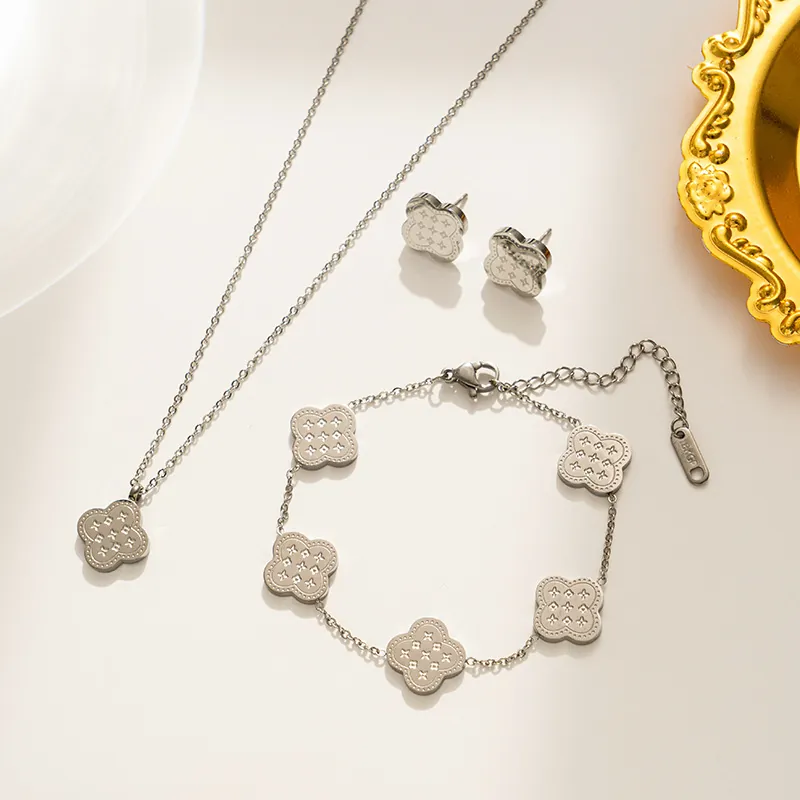 Titanium Steel Clover Necklace Bracelet Earrings Silver Monogram Cross Star Pattern Jewelry Accessory For Women Gift
