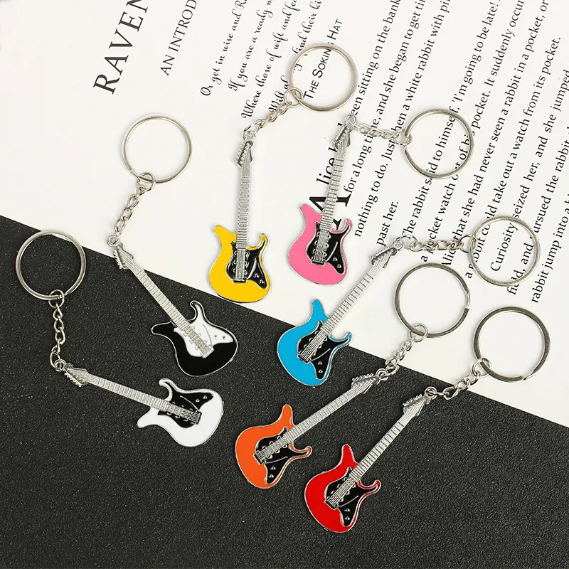 Creative Electric Guitar Violin Shape Keychain Zinc Alloy Enamel Musical Instrument Keyring For Bag Pendant Gift Novelty