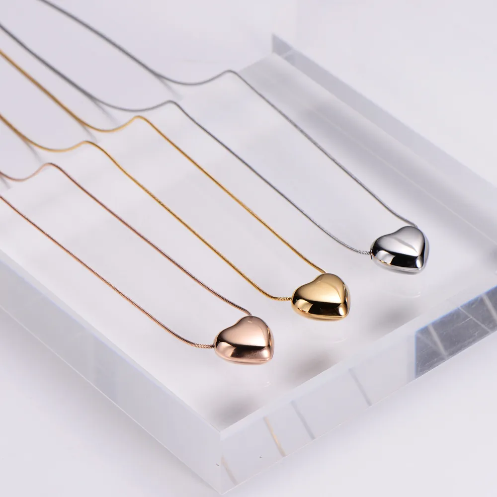 Collier Pendentif Cœur Acier Inoxydable 316L 3D Minimaliste Poli Miroir Chaîne Serpent Bijoux Pour Femmes