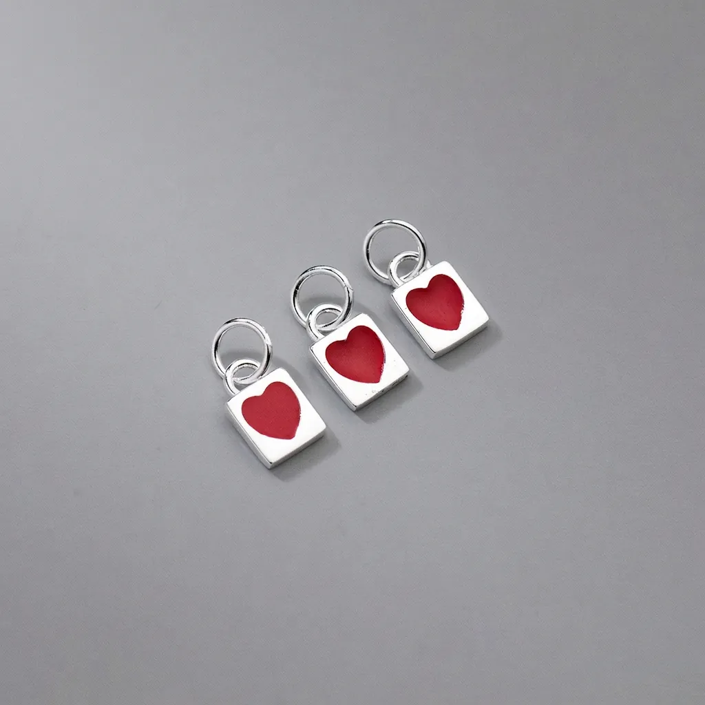 Ciondolo Quadrato a Cuore Rosso in Argento Sterling 925 Accessori per Creazione Gioielli DIY Charm a Cuore per Bracciale Collana