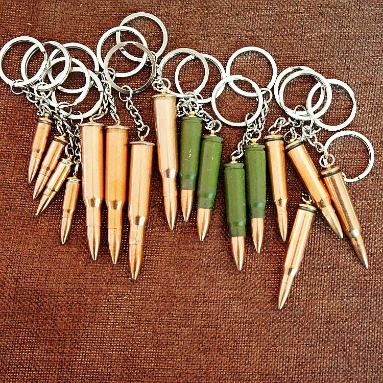 Vintage Zinc Alloy Metal Keychain Souvenir Pendant Building Airplane Tank Landmark Motorcycle Keyring Gift Men Women