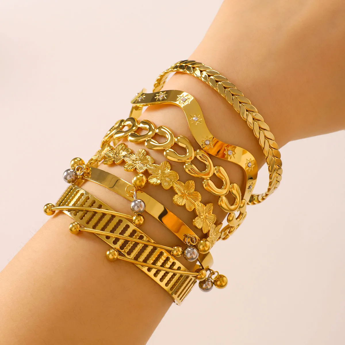 Cuff Bracelet Bangle Stainless Steel Waterproof Hypoallergenic Vintage Geometric Heart Flower Jewelry For Women