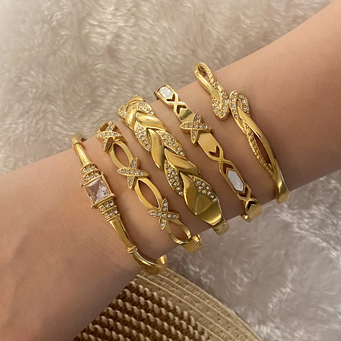 Bracciale Rigido In Acciaio Inossidabile Con Zirconi Braccialetto Con Strass Gioielli Geometrici Di Foglia E Serpente Da Donna