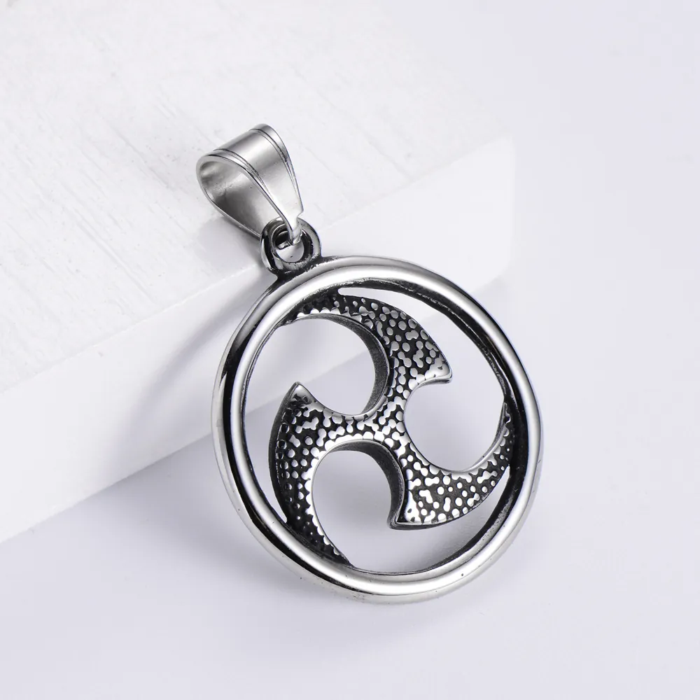 Men Retro Round 304 Stainless Steel Pendant Necklace With Mitsudomoe Symbol Hollow Hammered Texture Punk Jewelry