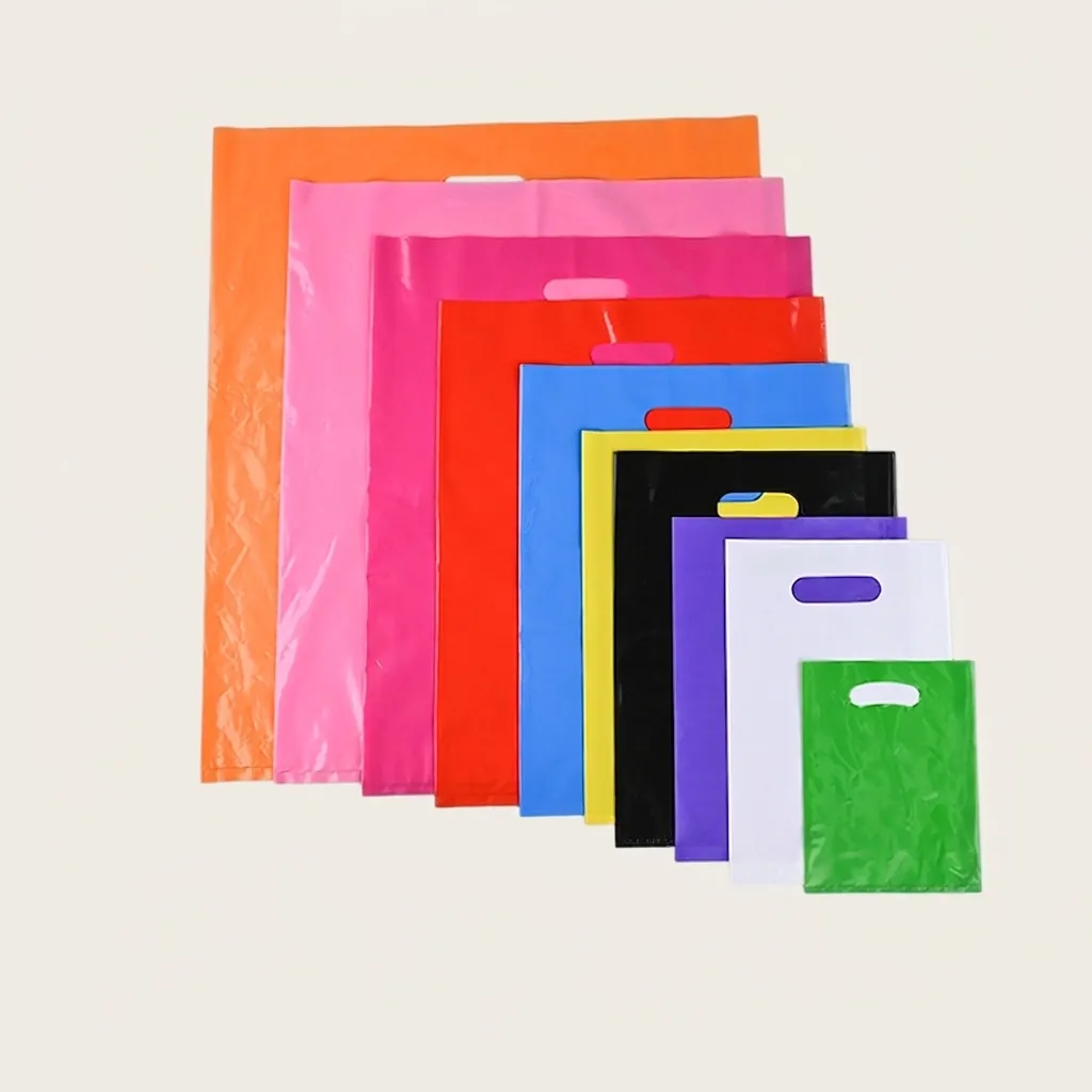 Plastic Shopping Bags PE Glossy Gift Bags With Die Cut Handle For Boutique Clothing Store Party Favors Durable