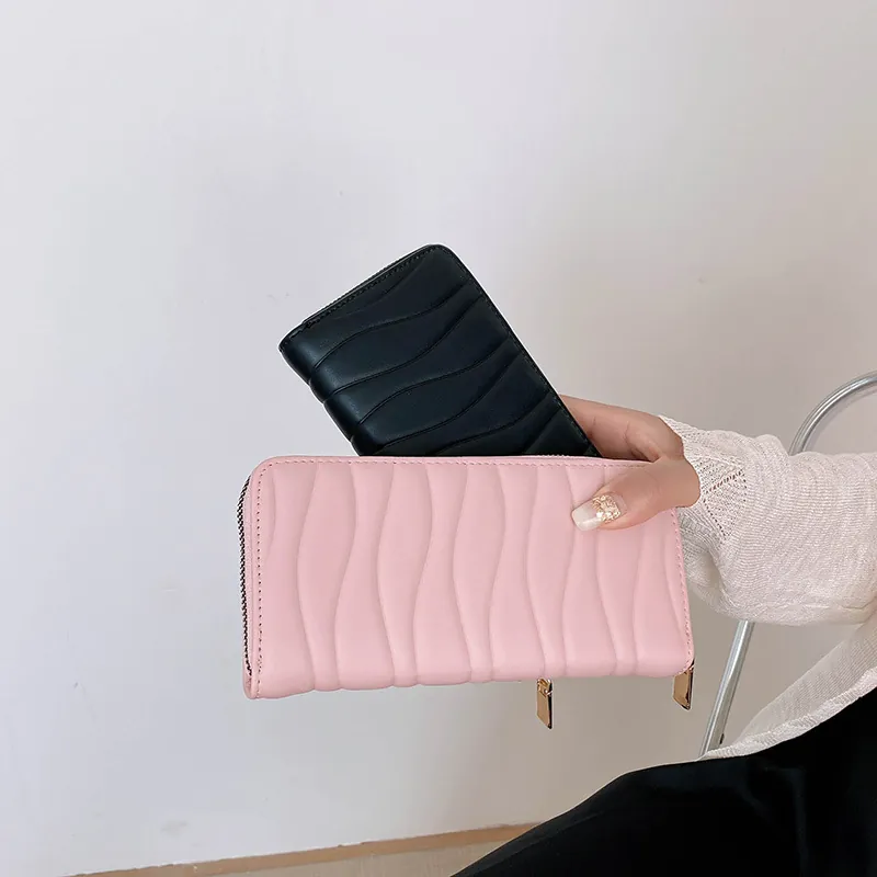 Wavy Quilted Women Long Wallet PU Leather Zipper Around Clutch Purse Large Capacity Card Holder Fashion Solid Color