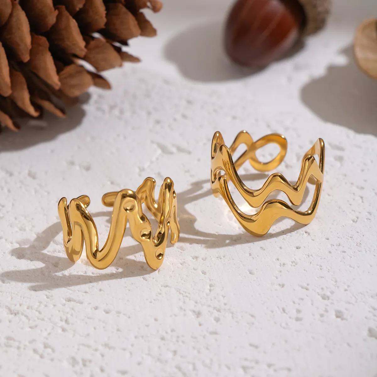 Bague Ouverte Géométrique Ondulée Irrégulière Acier Inoxydable Plaqué Or 18K Imperméable Bijoux Minimalistes Hypoallergéniques Femmes