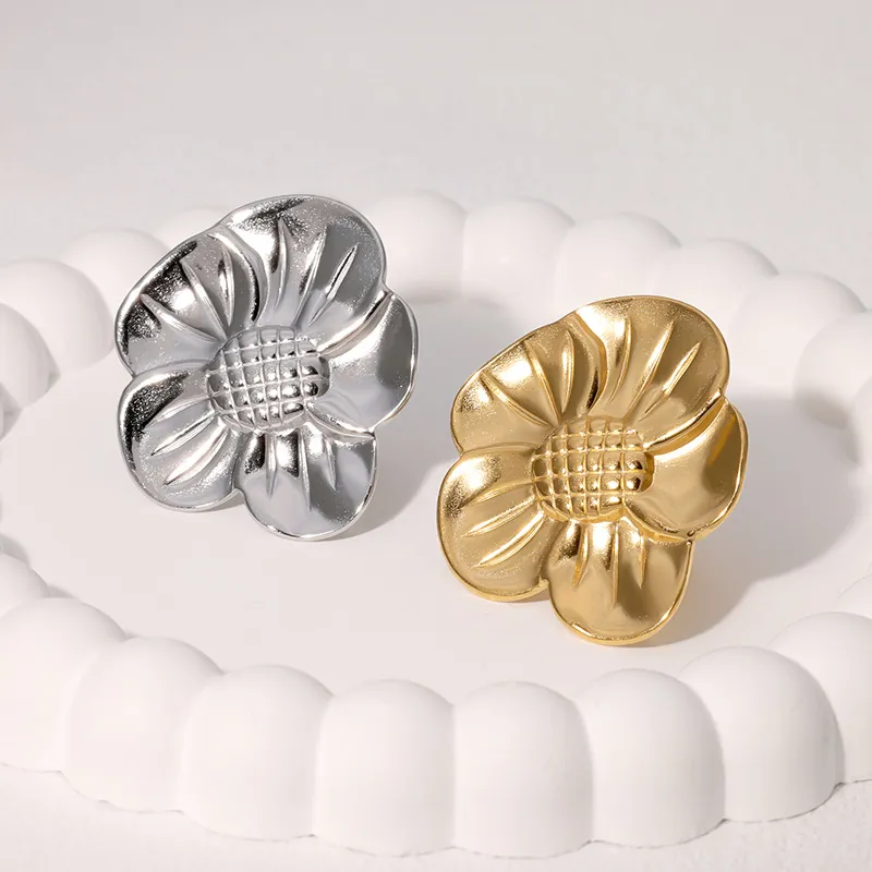 Anello Fiore Grande Aperto Placcato Oro 18K Acciaio Inossidabile Retro Elegante Gioielli Da Dito Regolabili Per Donna