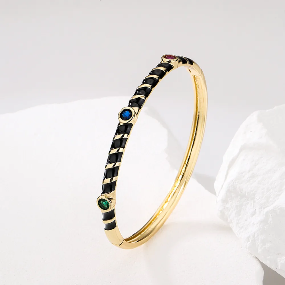 Bohemien Kupfer Vergoldeter Emaille Armreif Mit Bunten Zirkonia Edelsteinen Für Damen Gestreiftes Spiral Design