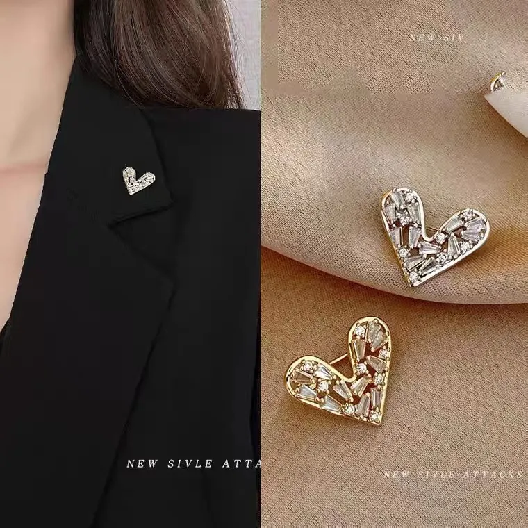 Heart Shaped Alloy Brooch Pin With Zircon Rhinestone Inlay Elegant Fashion Jewelry Accessory For Women Suits Coats