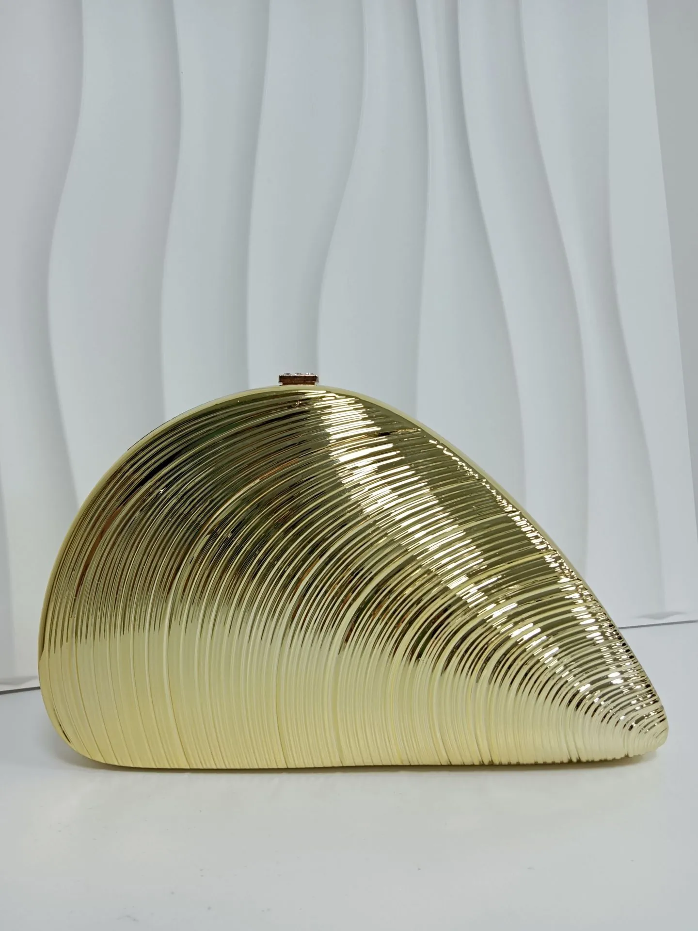 Elegante Bolso De Noche Con Forma De Concha De Acrílico Con Textura De Mármol Y Correa De Cadena Para Mujer Boda