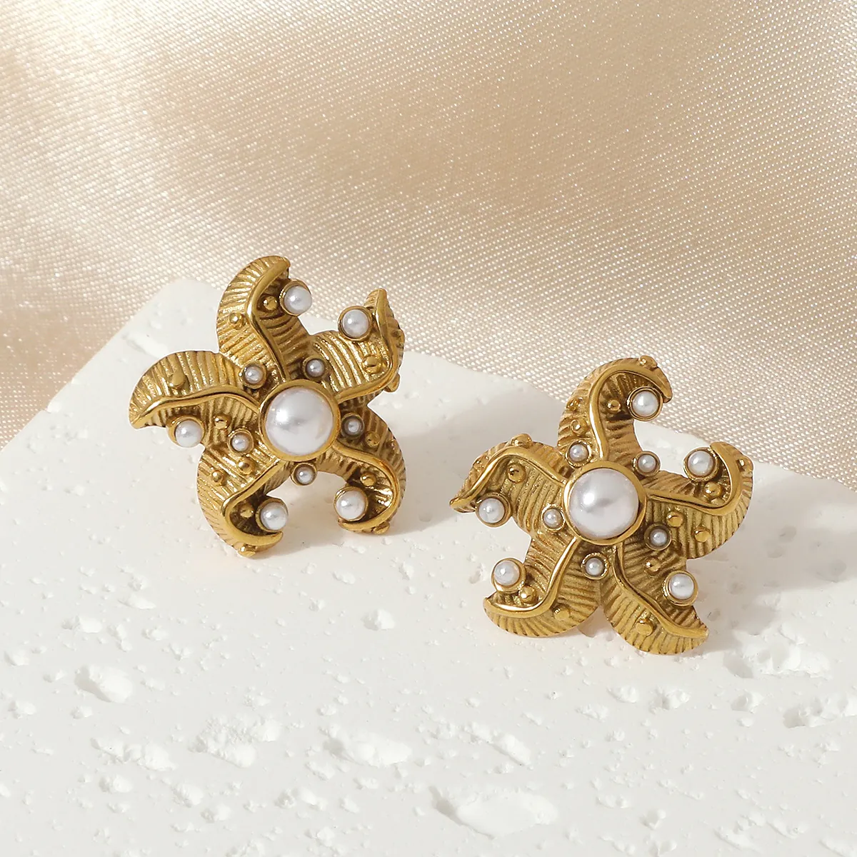 Starfish Stud Earrings Stainless Steel 18K Gold Plated With Faux Artificial Pearl Fashion Ocean Style For Women