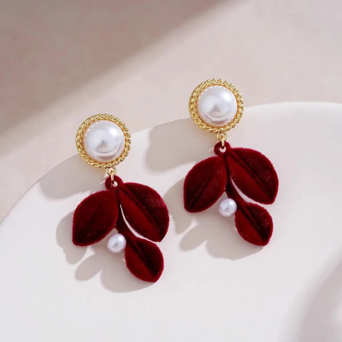 Red Flocked Leaf Drop Earrings With Faux Artificial Pearl Alloy Gold Tone Vintage Elegant Jewelry For Women