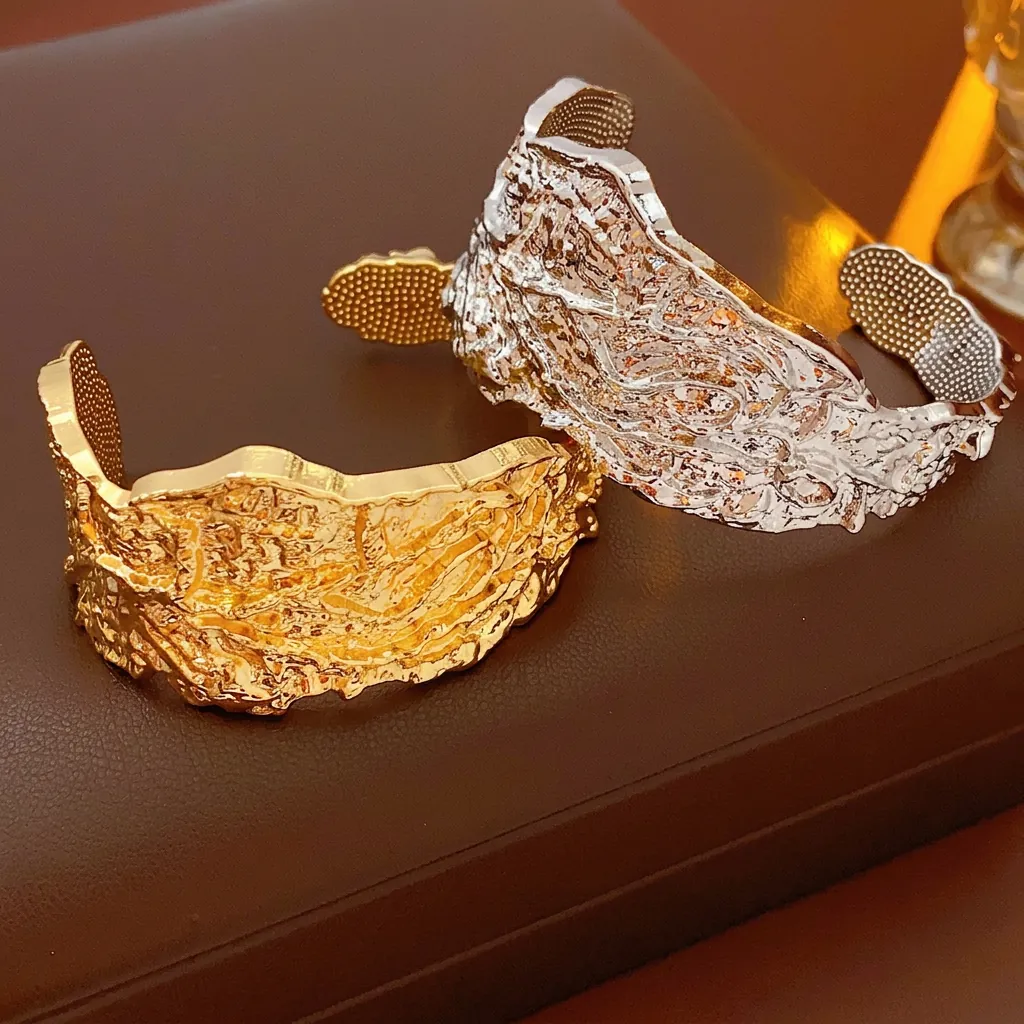 Bracciale Rigido Aperto Largo In Lega Texture Lava Irregolare Polsino Regolabile Per Donna Stile Europeo