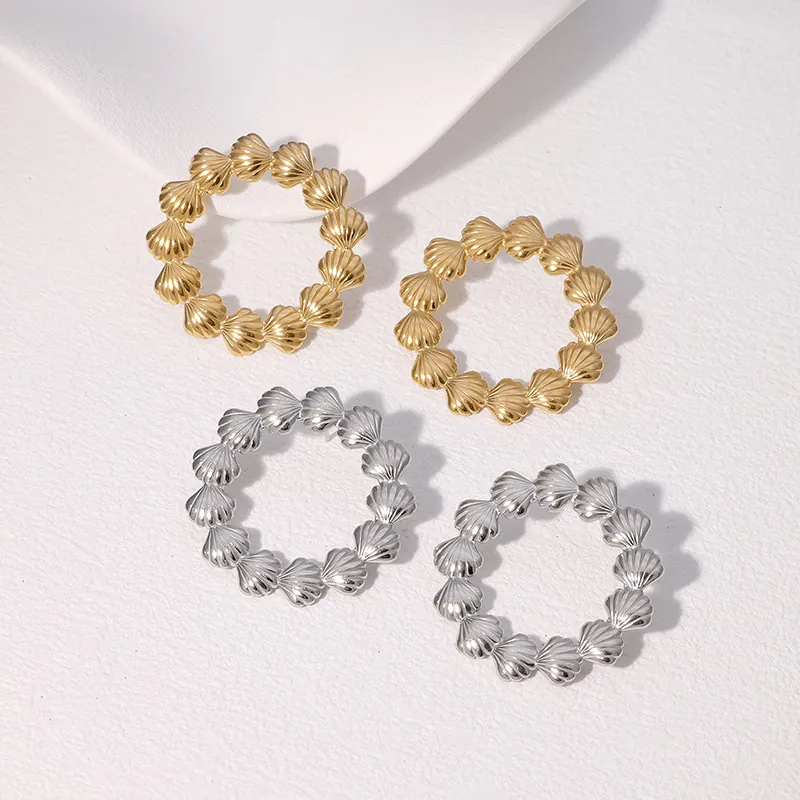 Runde Ohrringe Im Muscheldesign Aus Edelstahl 18K Vergoldet Eleganter Urlaubsstil Minimalistische Stecker Für Damen