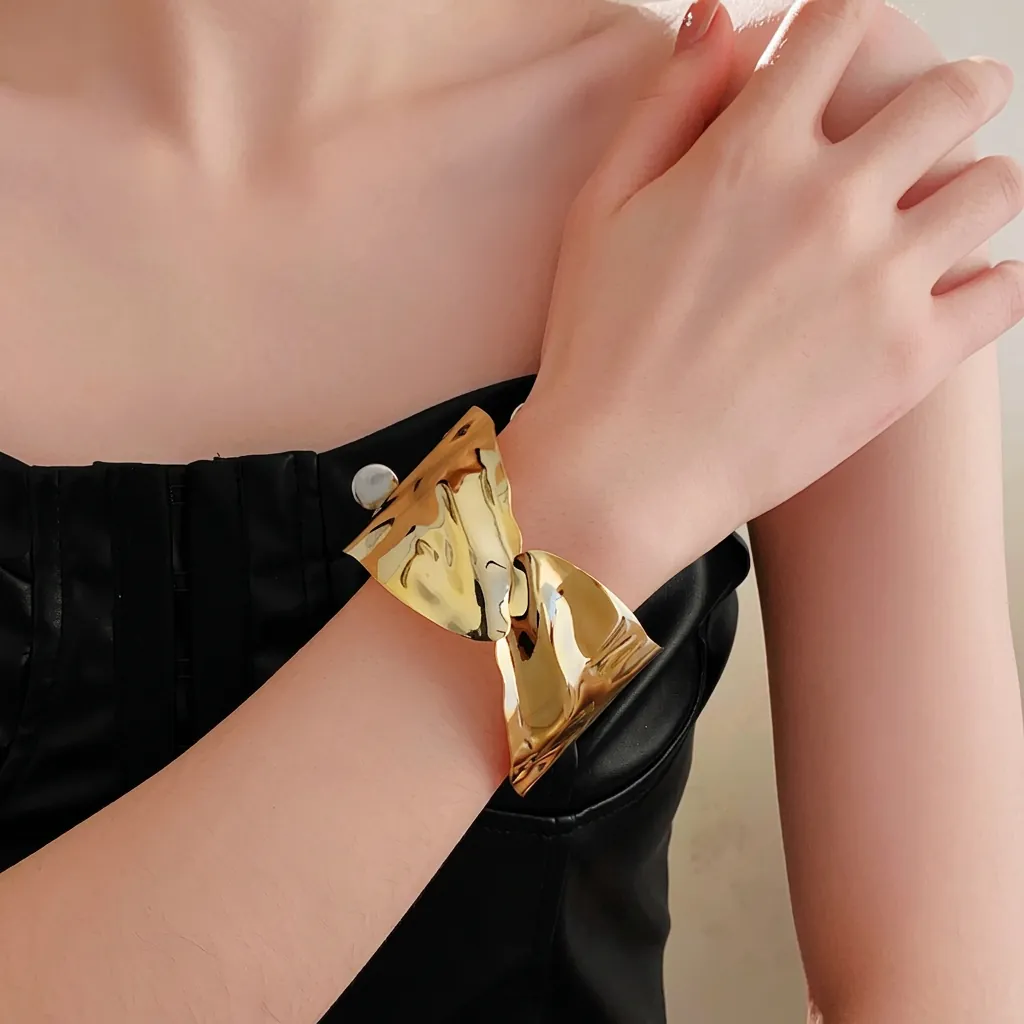 Bracciale Rigido In Metallo Con Pieghe Irregolari Per Donna Texture Liquida Cerchio Aperto Ampio Gioielli Geometrici