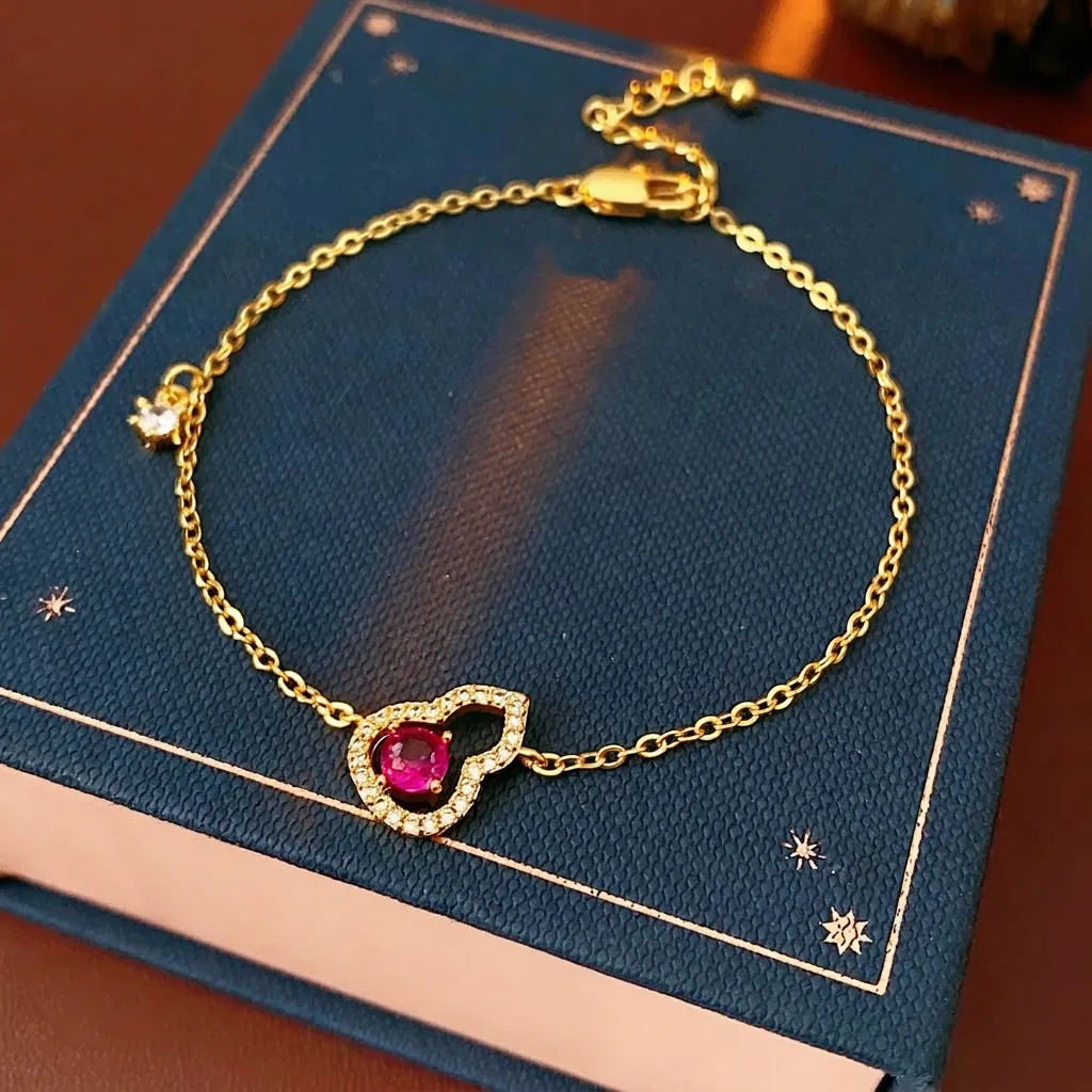 Hulu-Anhänger Armband 18K Vergoldetes Kupfer Mit Rotem Zirkon Neues Chinesisches Stil Elegantes Schmuck Für Damen
