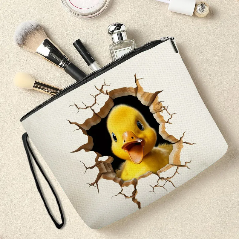 Three Dimensional Yellow Duck Print Makeup Bag Fine Linen Portable Travel Toiletry Pouch With Zipper And Wristlet