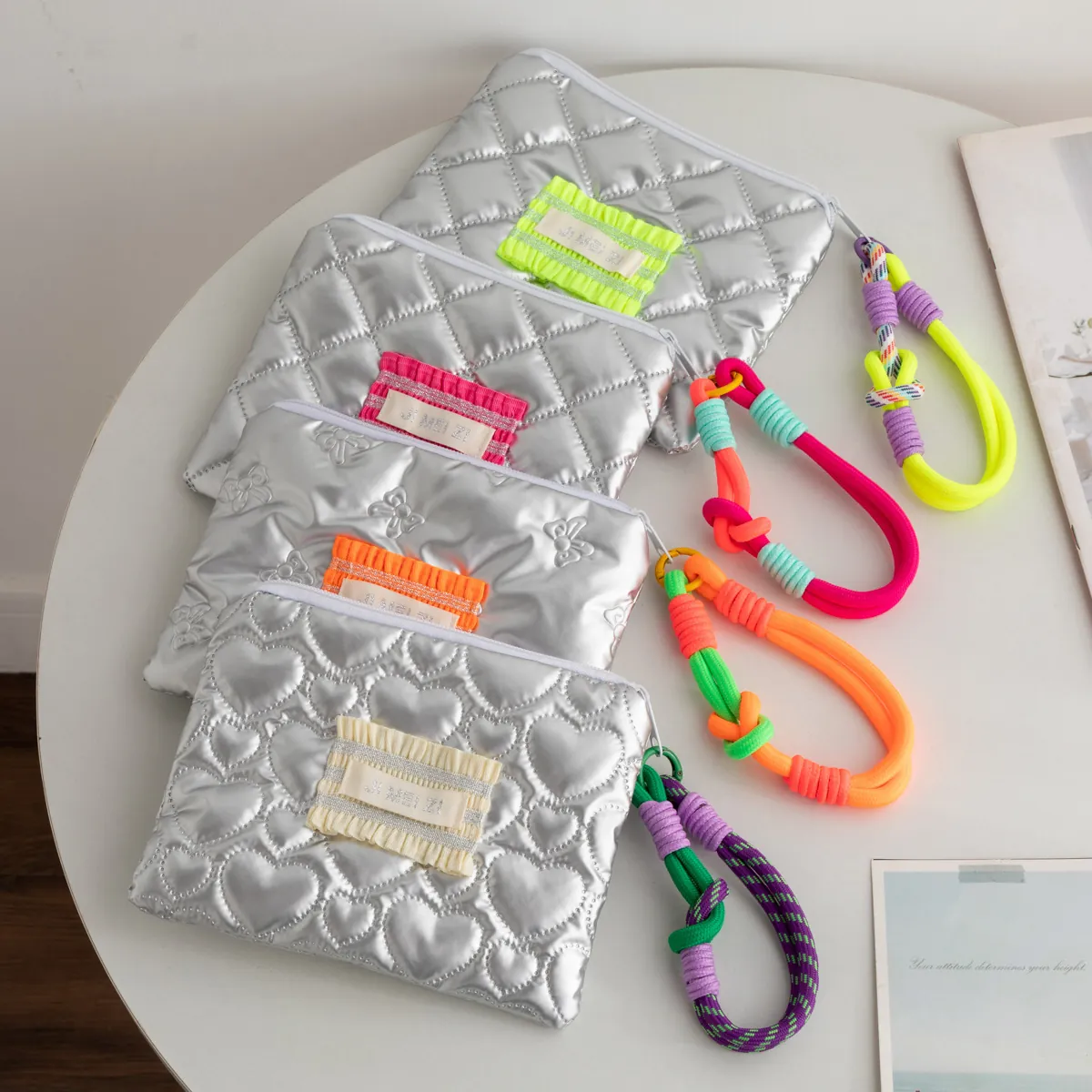 Quilted Silver PU Makeup Bag Waterproof Cosmetic Pouch With Colorful Rope Handle Heart Bow Rhombus Pattern Organizer