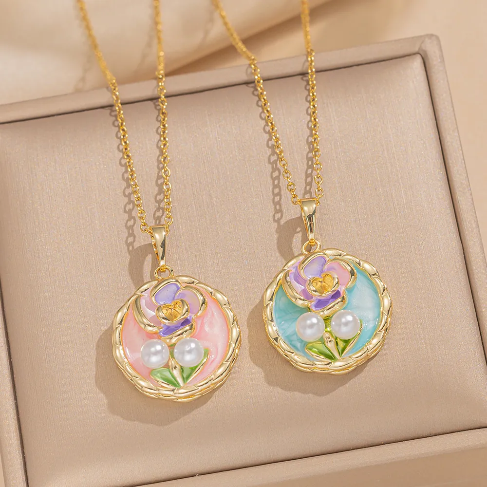 French Vintage Titanium Steel Enamel Floral Pendant Necklace With Imitation Artificial Pearls Baroque Style Luxury For Women
