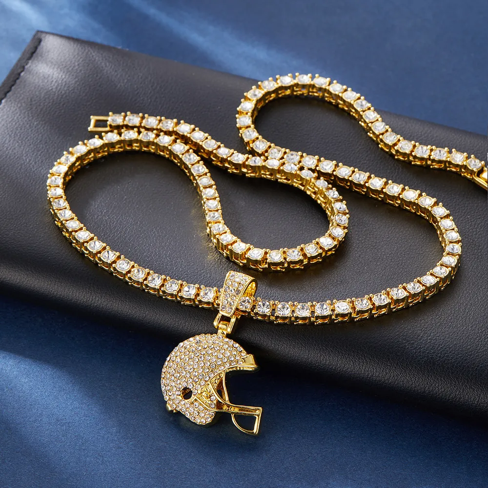 Collier Pendentif Casque De Rugby Strass Alliage Hip Hop Streetwear Chaîne Tennis Hommes Femmes
