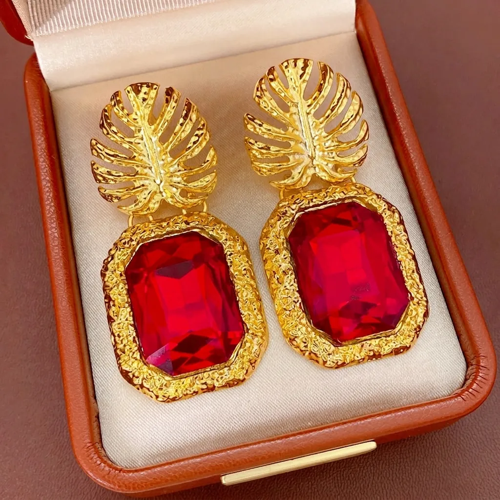 Boucles D-oreilles Baroques Vintage Alliage Feuille De Monstera Strass Rouge Rectangulaire Avec Silver Earring Post Pour Femme
