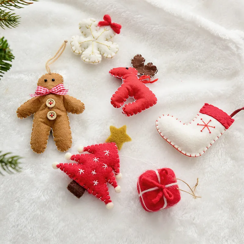 Christmas Wool Felt Hanging Ornaments Handmade Gingerbread Man Tree Elk Snowflake Stocking Pendants Holiday Tree Decor