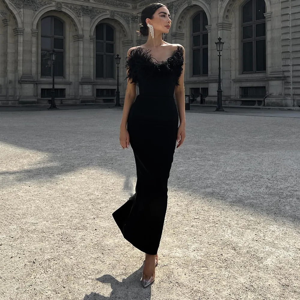 Elegantes Damen Feder Trägerloses Maxikleid Sexy Körperbetontes Party Abendkleid Smoken Ärmellos Schlank Federbesatz Kleid