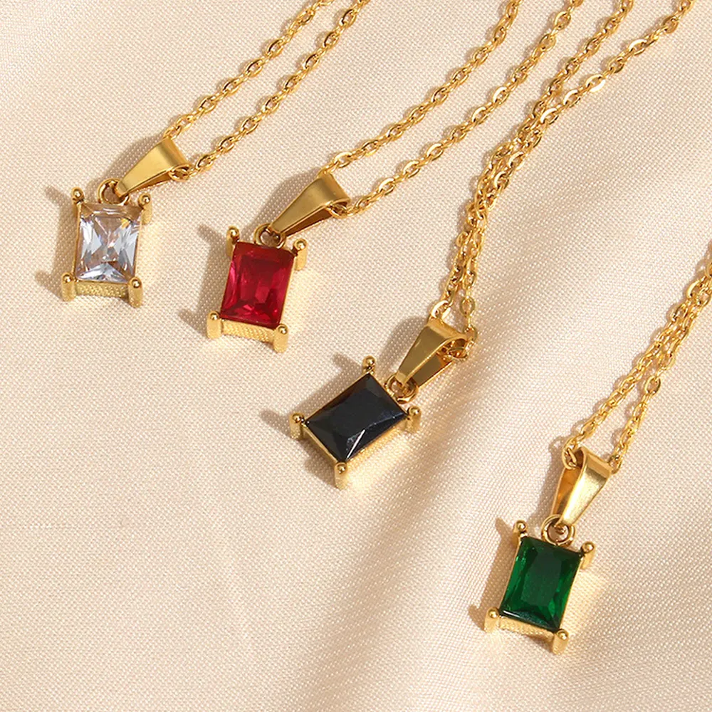 Collier Pendentif en Zirconia Carré en Acier Inoxydable Chaîne Clavicule Géométrique Minimaliste Bijoux de Mode Femme Cadeau