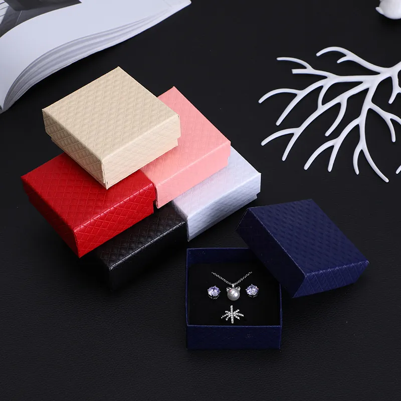 Jewelry Packaging Box Diamond Texture Rhombus Paper Cardboard Gift Case For Necklace Ring Earring With Sponge Lining