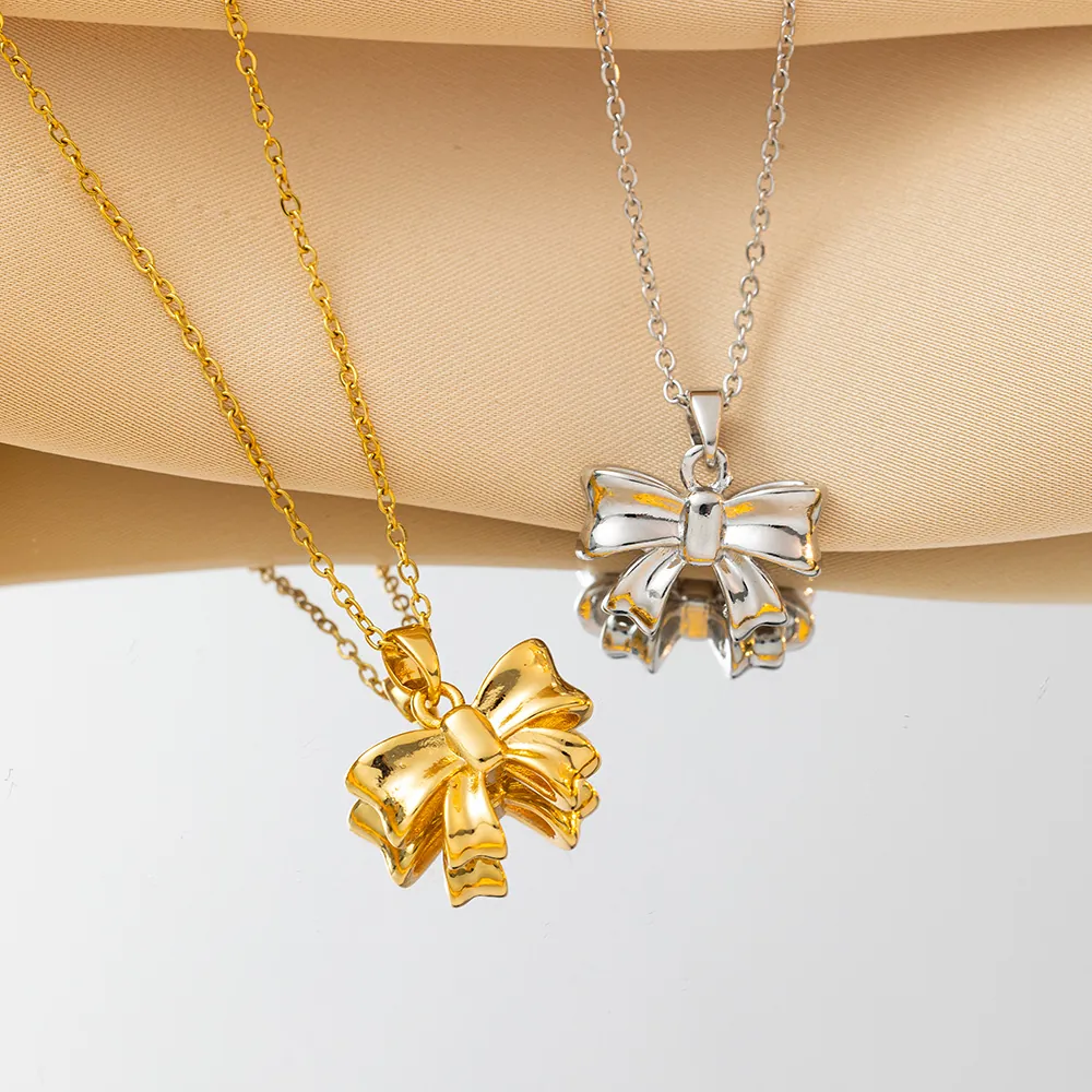 Exquis Collier Pendentif Nœud Papillon pour Femmes Acier Titane Plaqué Or Argent Doux Élégant Ruban Chaîne de Clavicule Bijoux
