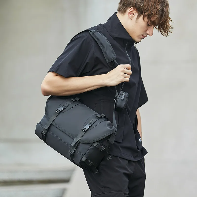 Men Messenger Bag Waterproof Polyester Large Capacity Laptop Crossbody Techwear Streetwear Functional Black