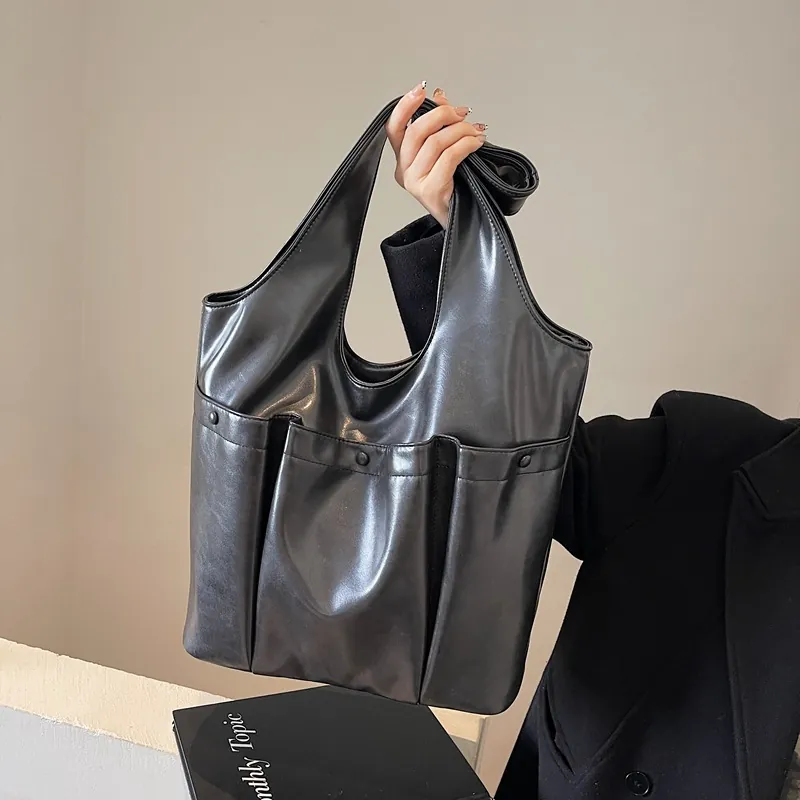 Women Large Capacity Shoulder Tote Bag Retro PU Leather Multi-Pocket Casual Commuter Handbag