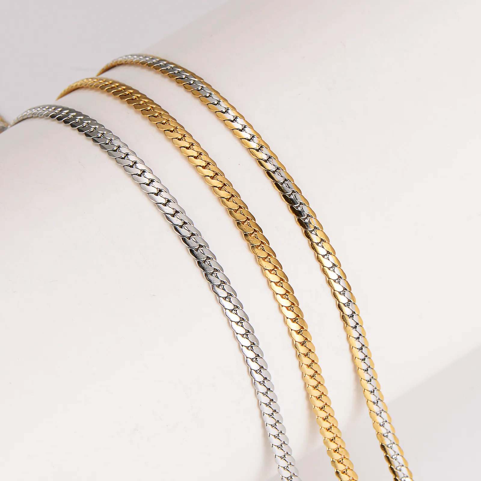 Flache Kette Halskette Armband 304 Edelstahl Vergoldet Minimalistisch Geometrisch Gepresste Kante Schmuck Herren Damen Punk