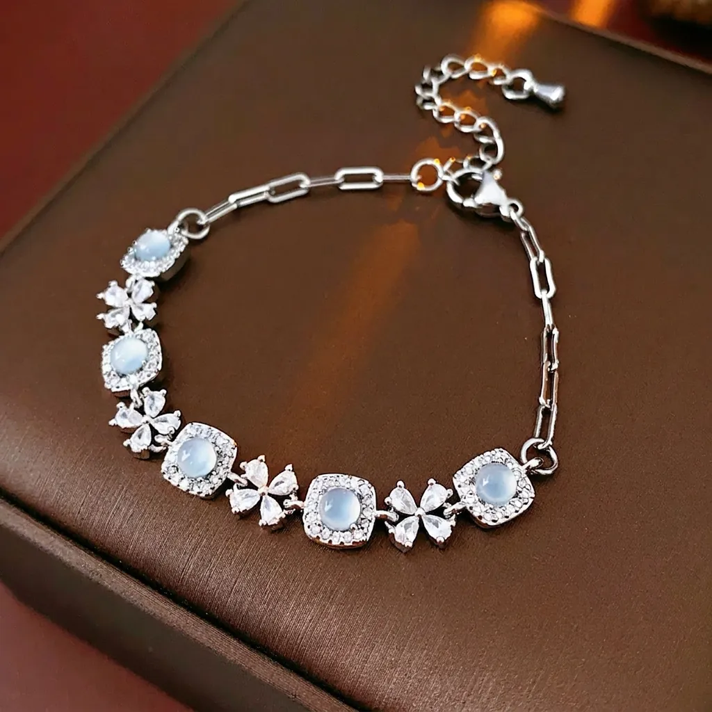 Bracelet Fleur Carré Avec Pierre Oeil De Chat Et Zircone Style Palais De Luxe Léger Bijoux Élégants Cadeau Pour Femmes