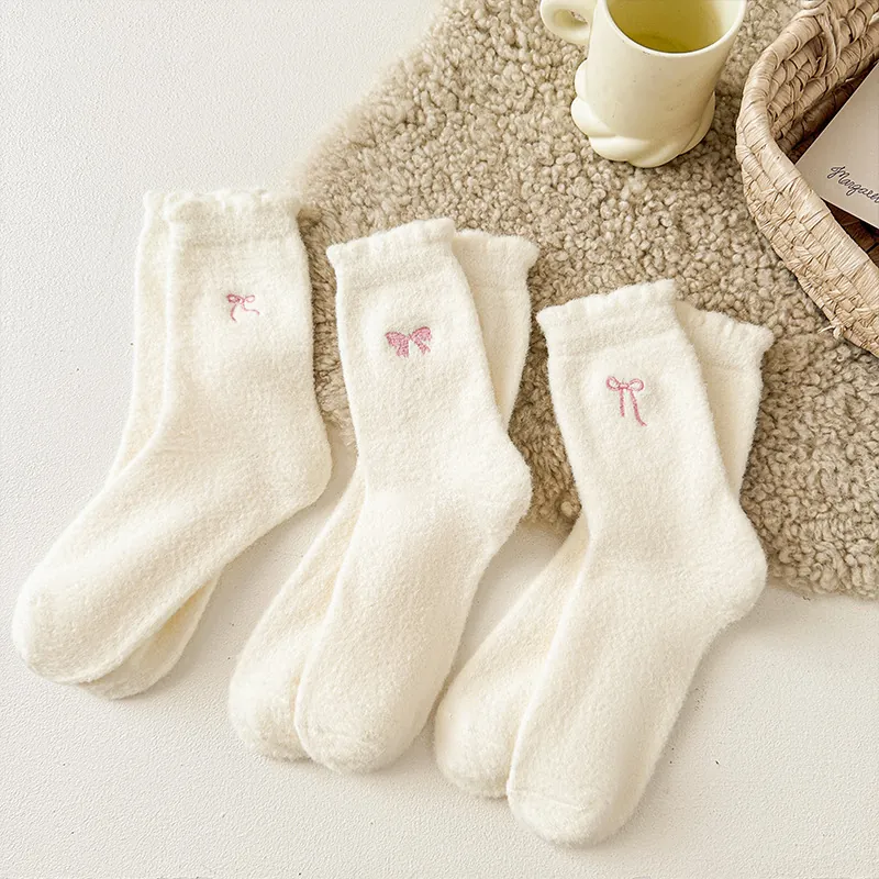 Women Plush Fleece Socks Warm Thick Winter White Pink Bow Embroidery Ruffled Lettuce Trim Soft Crew Home Hosiery