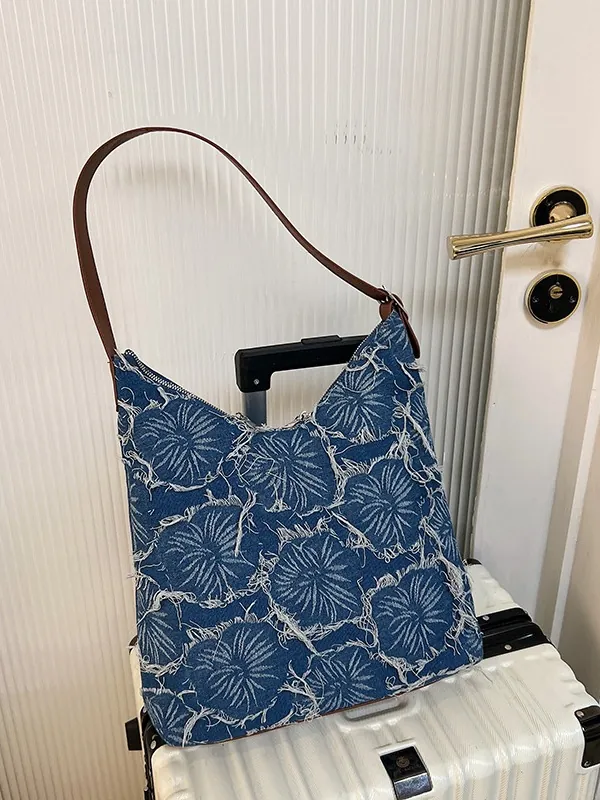 Vintage Denim Tote Bag Women Fringed Flower Pattern Large Capacity Retro Shoulder Bag With Leather Strap Commute Casual
