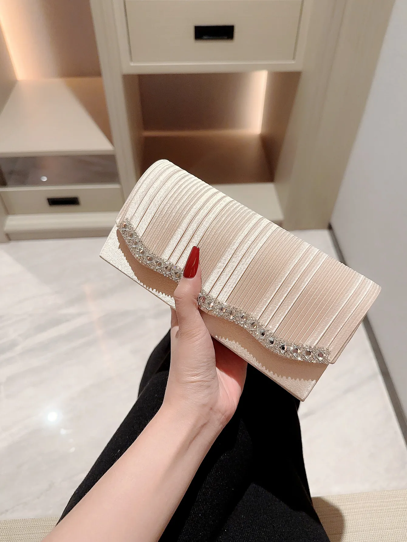 Bolso De Noche Clutch Satén Plisado Pedrería Con Cadena Desmontable Para Fiesta Banquete Boda Mujeres Elegante