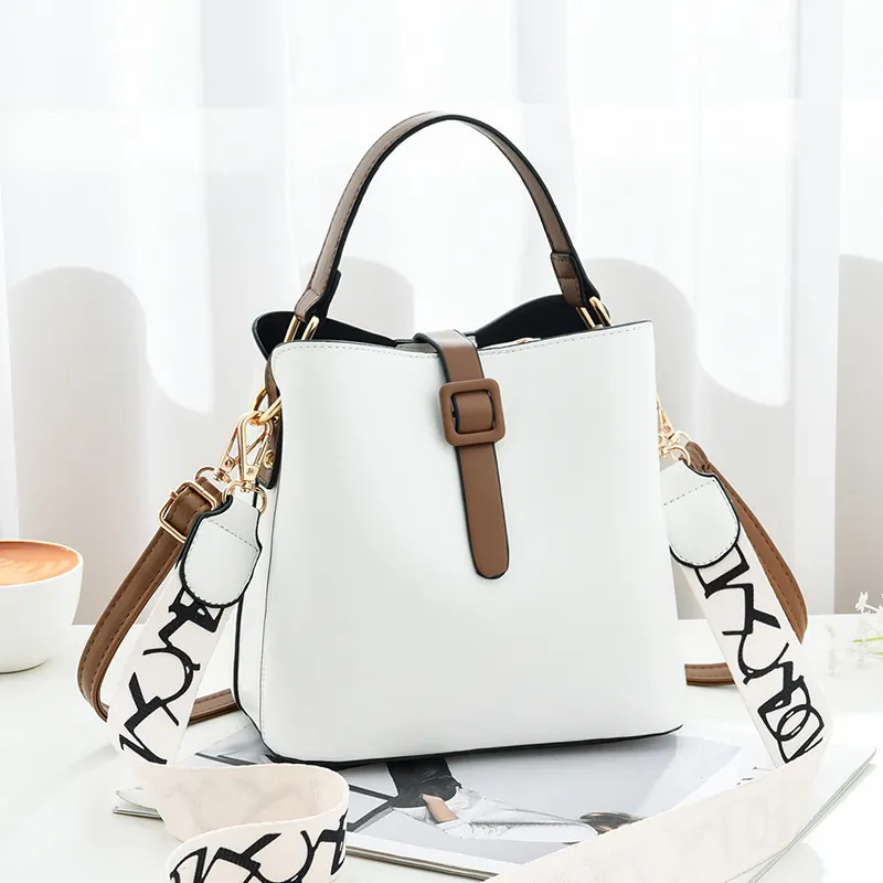 Fashion Women Bucket Bag PU Leather Contrast Color Handbag With Wide Patterned Shoulder Strap Casual Street Crossbody Bag