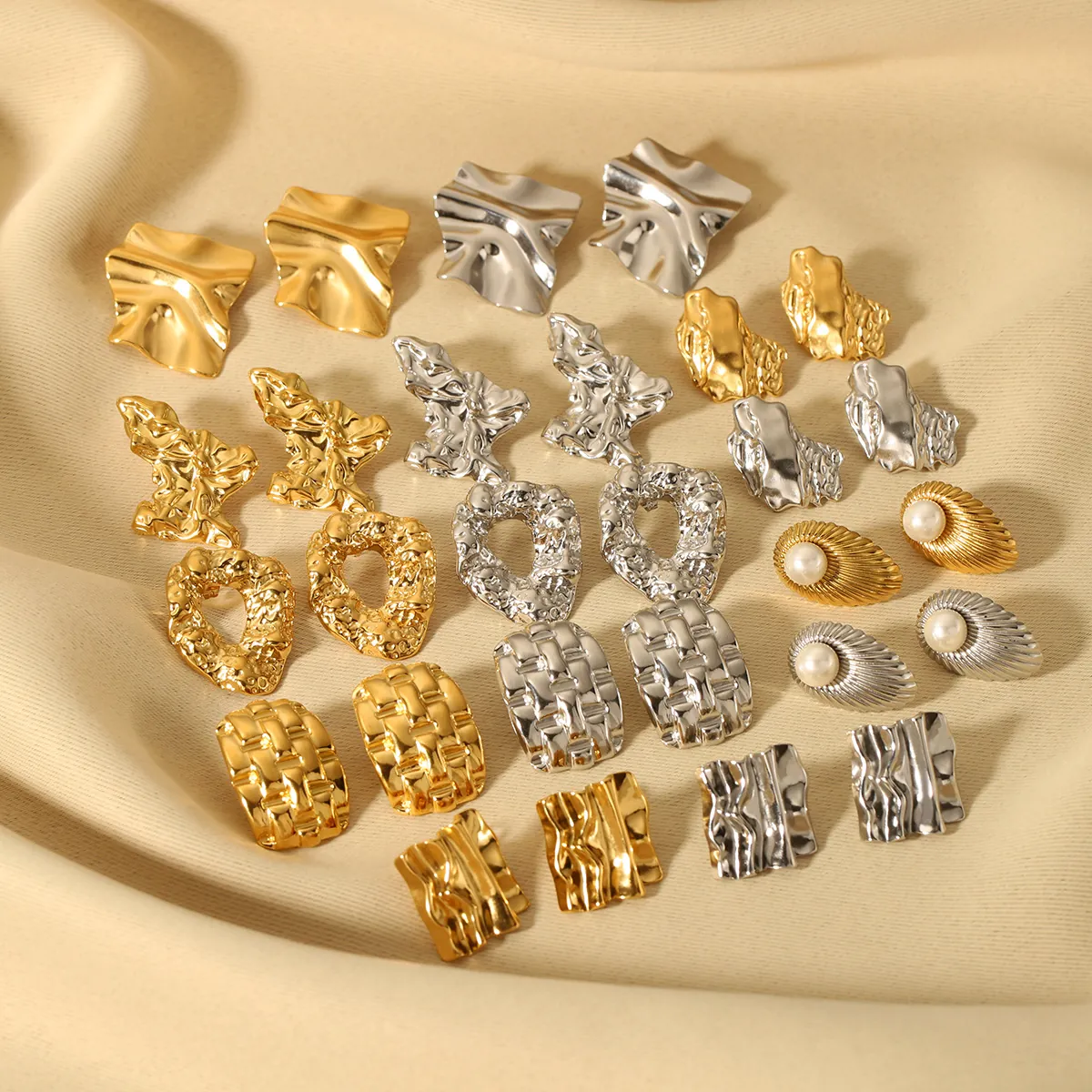 Vintage Unregelmäßige Edelstahl Ohrringe 18K Vergoldet Wasserdicht Hypoallergen Geometrische Lava Textur Damen