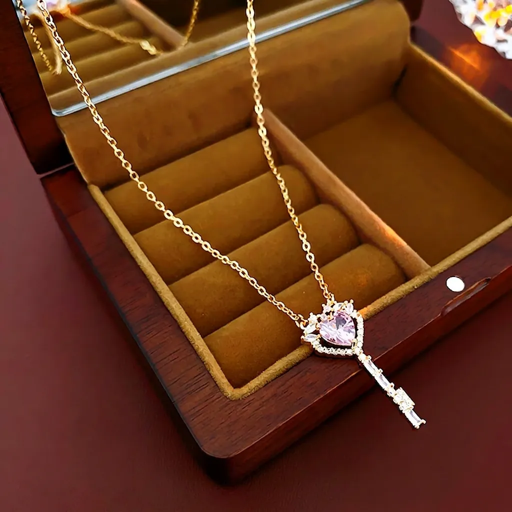 Herz Schlüssel Anhänger Halskette Echt Vergoldet Kupfer Pink Herz Zirkon Elegante Schlüsselbeinkette Schmuck Für Damen